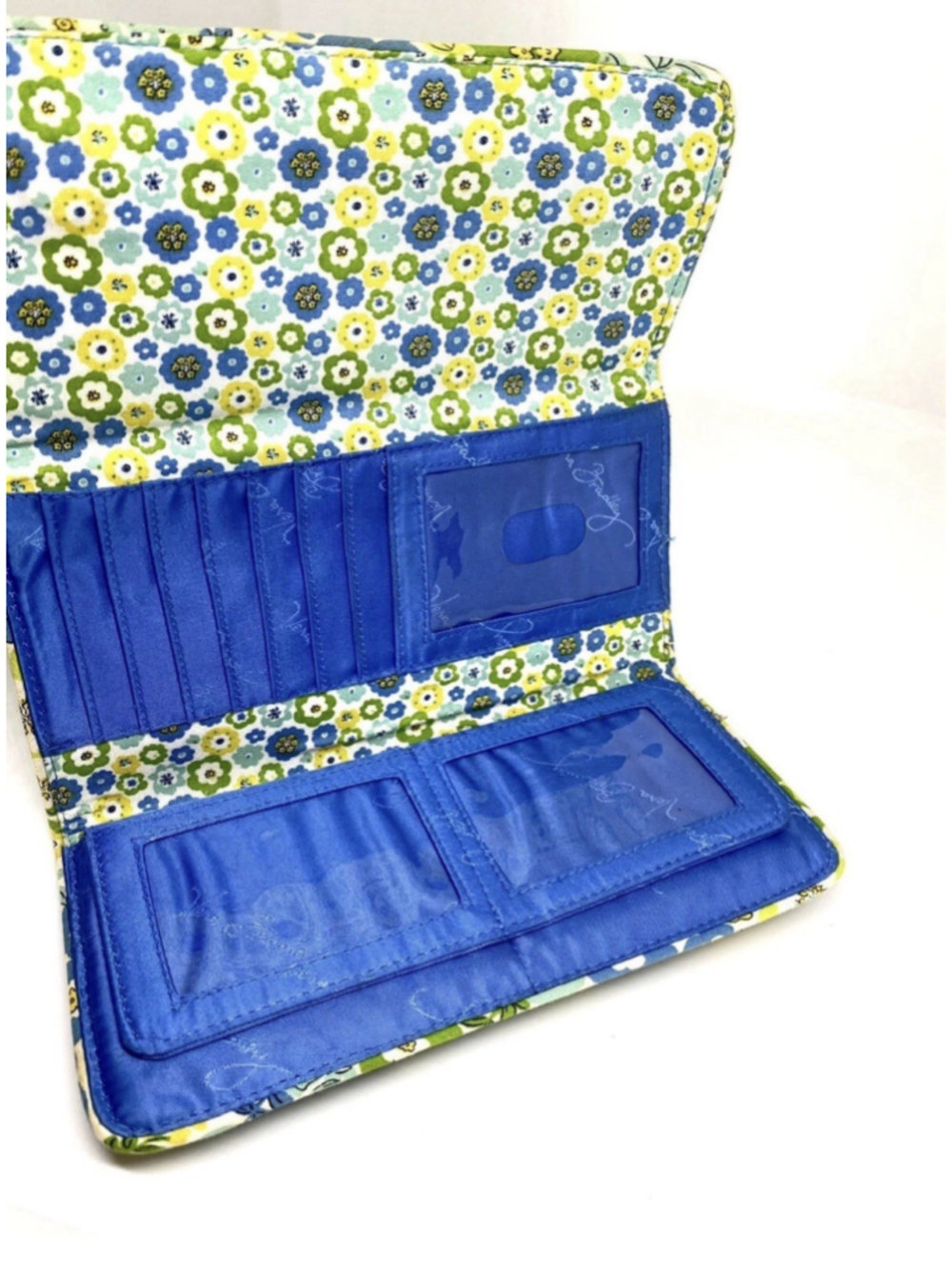 Vera Bradley English Meadow Trifold Wallet Floral Quilted Magnetic Closure RETIR - Picture 3 of 6